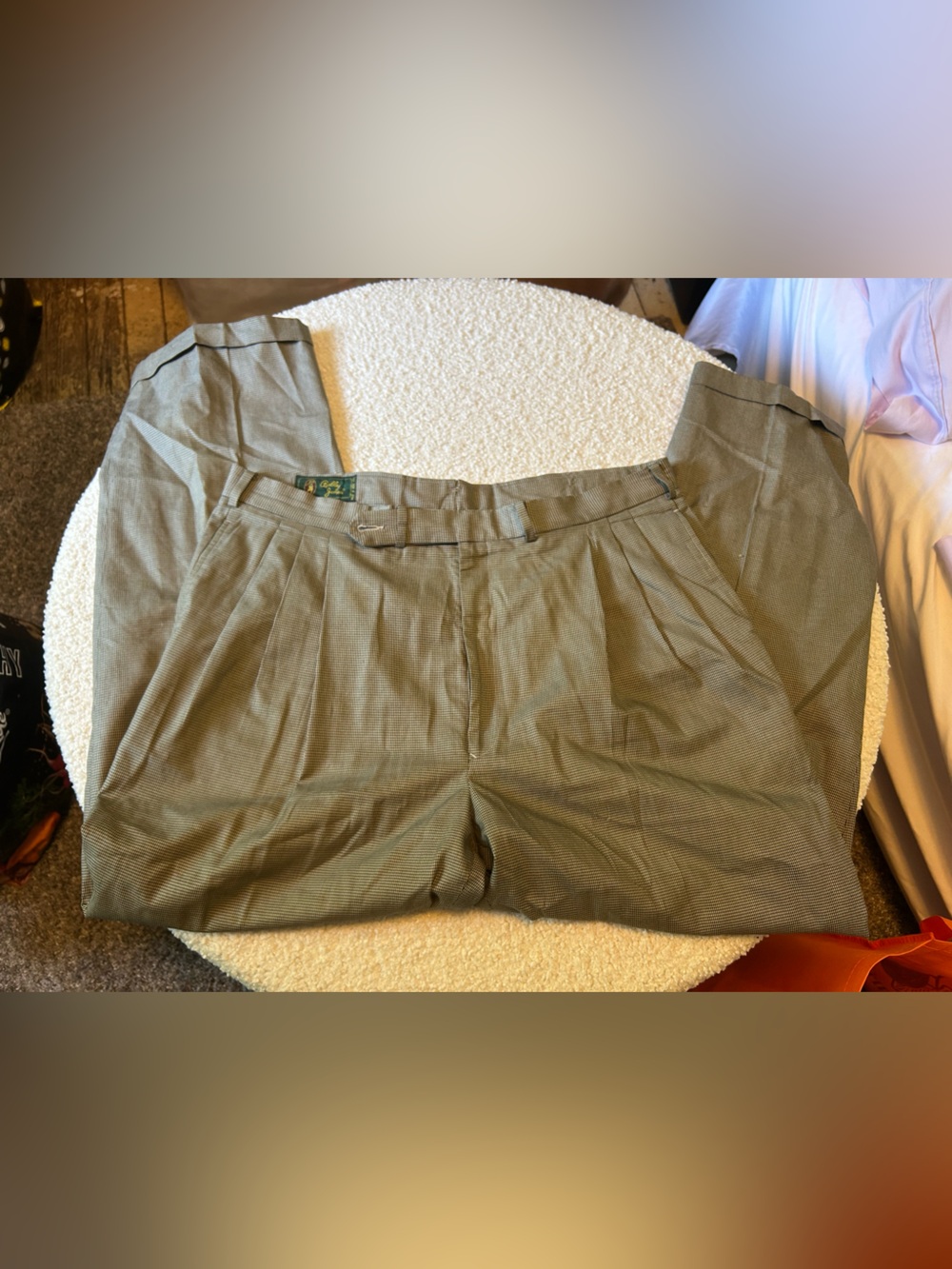 Bobby Jones Men's Olive Green Pleated Chinos